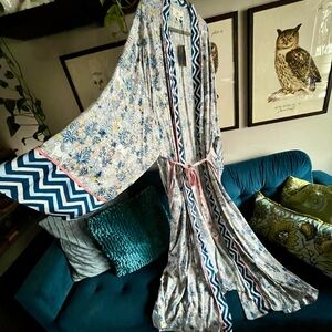 NWT Printfresh 4X Unicorns Garden Eco Satin Robe kimono